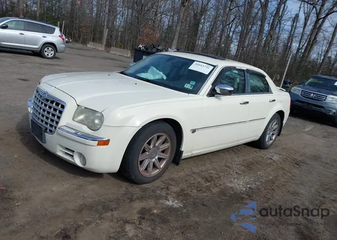2006 Chrysler 300C z USA, uszkodzony, nr VIN 2C3KA63HX6H531290